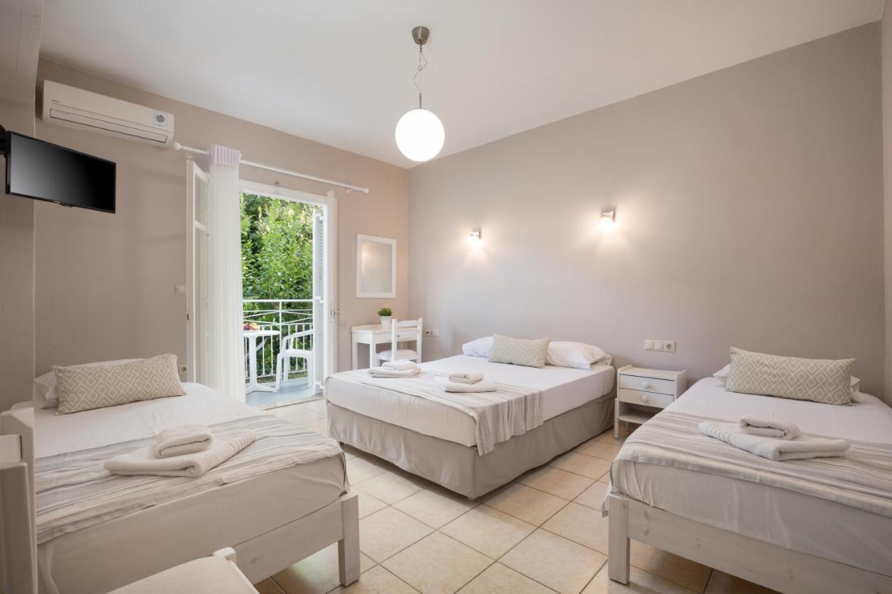 Bella Benitses (Corfu)