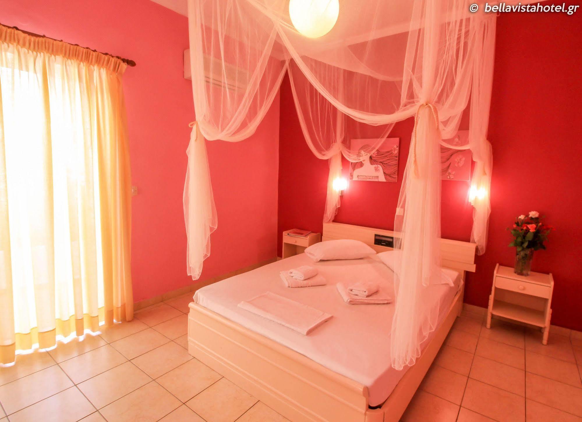 Aparthotel Bella 2*
